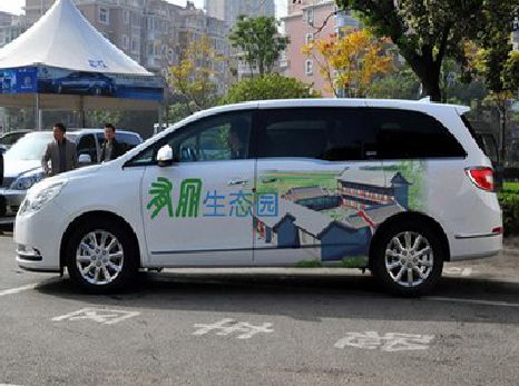 铜仁户外车贴喷绘如何保持效果?